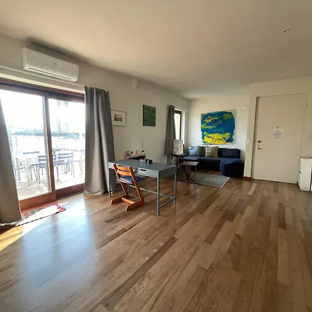 La Terrazza Sui Tetti Nel Cuore Di Apartmán *