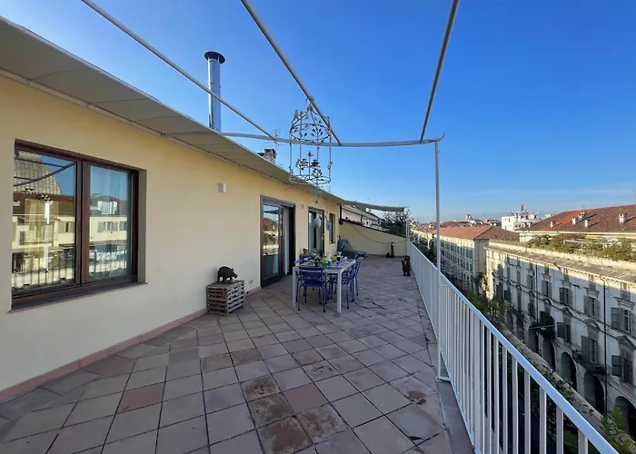 Stunning Terrace With Mole View - Via Po, Ac&lift Lägenhet