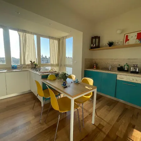 Апартаменты Stunning Terrace With Mole View - Via Po, Ac&lift Турин